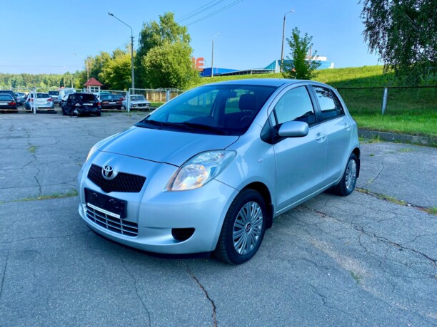 Toyota Yaris II (XP9), 2007 г.