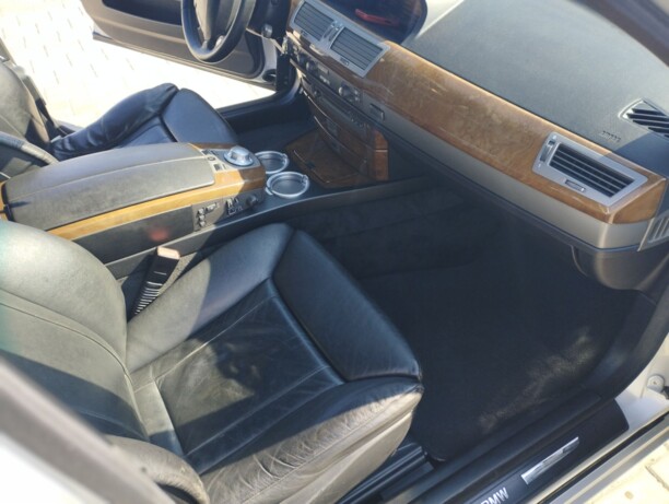 BMW 7 серия E65, 2004 г.