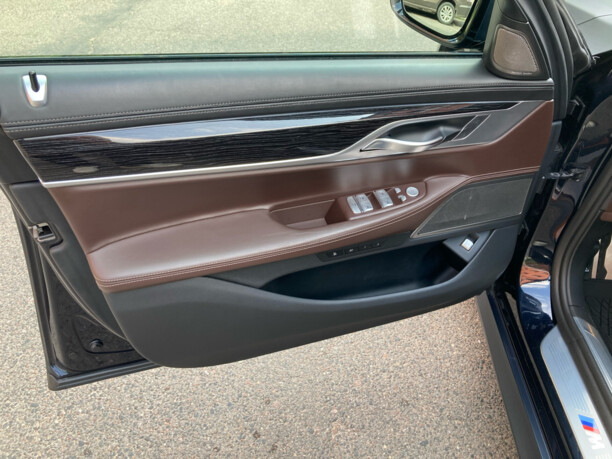 BMW 7 серия G11 · Рестайлинг, 2019 г.