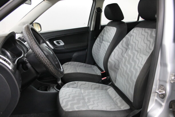 Skoda Fabia 5J, 2010 г.