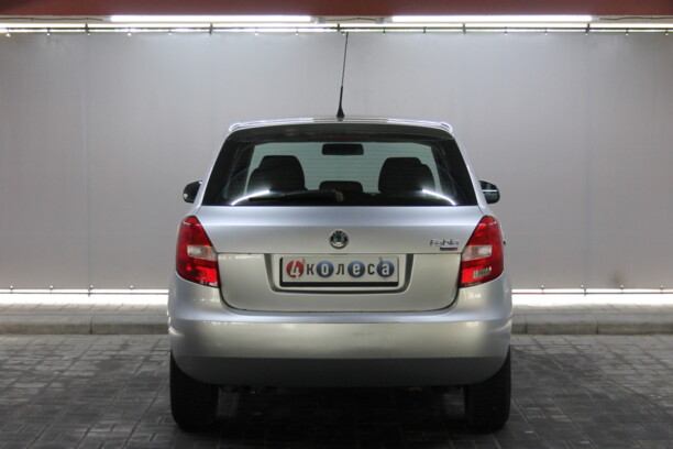 Skoda Fabia 5J, 2010 г.