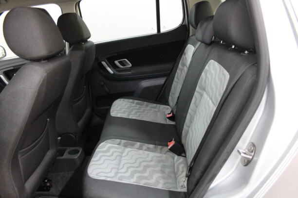 Skoda Fabia 5J, 2010 г.