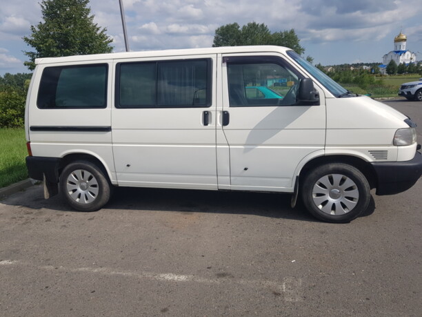 Volkswagen Caravelle T4, 2002 г.