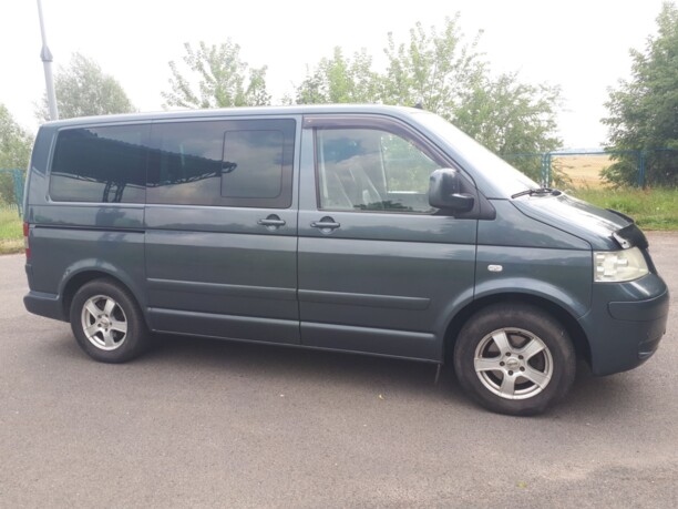 Volkswagen Multivan T5, 2004 г.