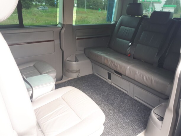 Volkswagen Multivan T5, 2004 г.