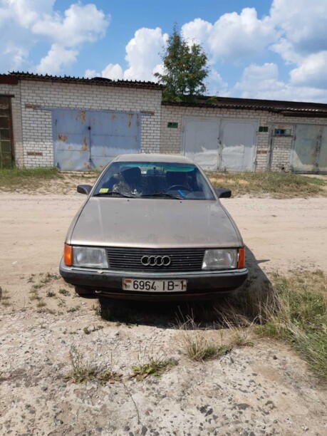 Audi 100 С3, 1984 г.