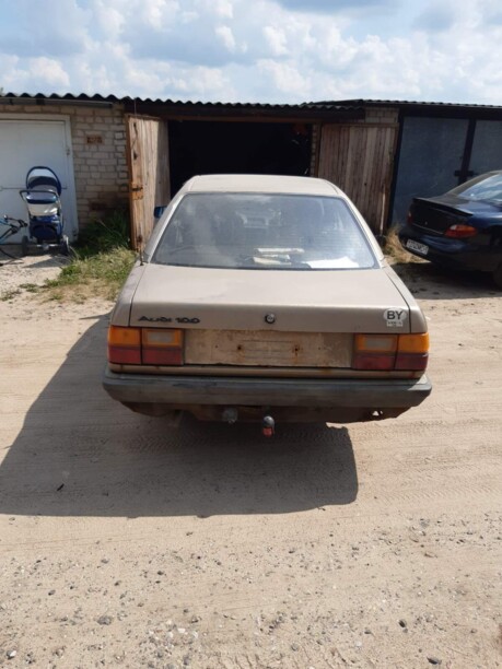 Audi 100 С3, 1984 г.