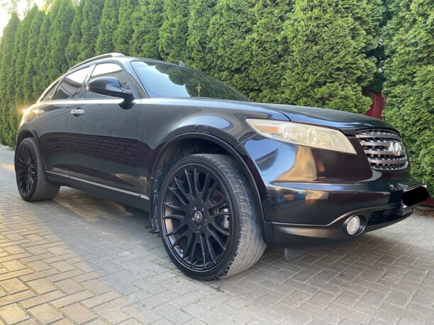 Infiniti FX I, 2003 г.