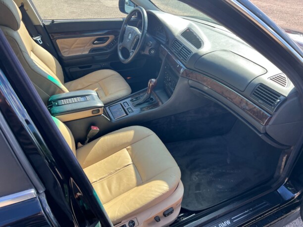 BMW 7 серия E38, 1995 г.