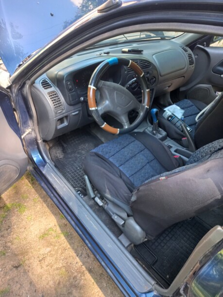 Mitsubishi Colt V, 2002 г.