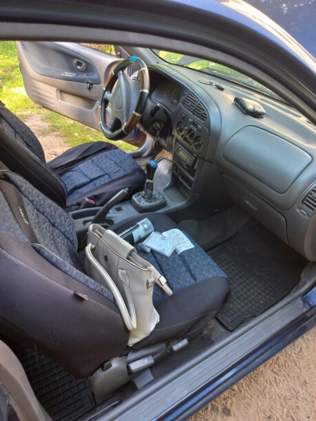 Mitsubishi Colt V, 2002 г.