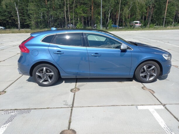 Volvo V40 II · Рестайлинг, 2018 г.