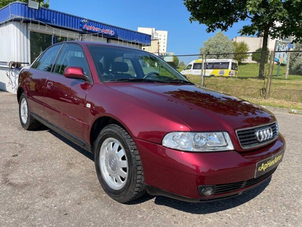 Audi A4 B5 · Рестайлинг, 2000 г.