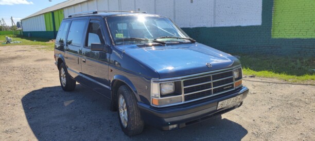 Chrysler Voyager I, 7 мест, 1988 г.