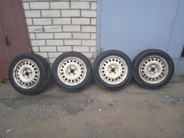 Легковые шины Nokian Outsid 195/55 R15 4 шт.