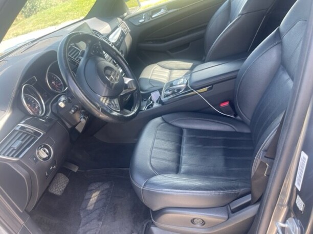 Mercedes-Benz GLS X166, 7 мест, 2016 г.