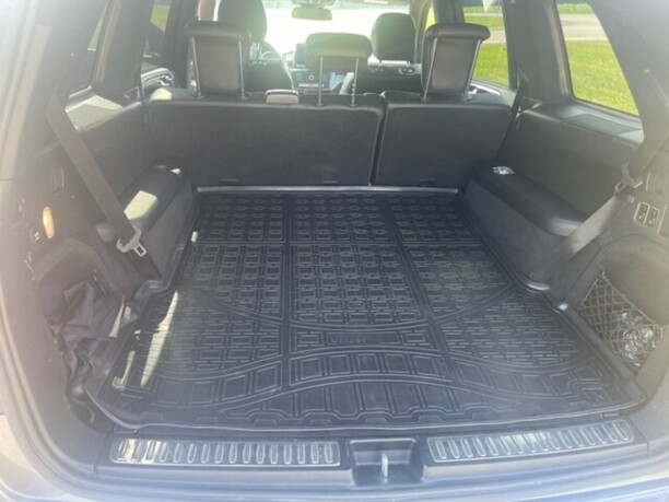 Mercedes-Benz GLS X166, 7 мест, 2016 г.