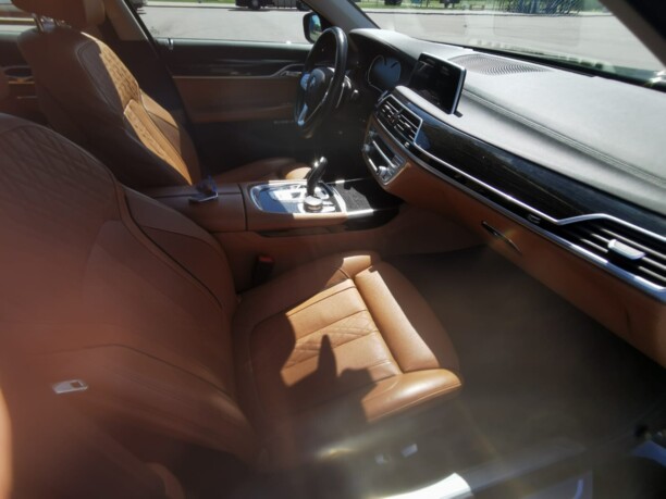 BMW 7 серия G11, 2017 г.