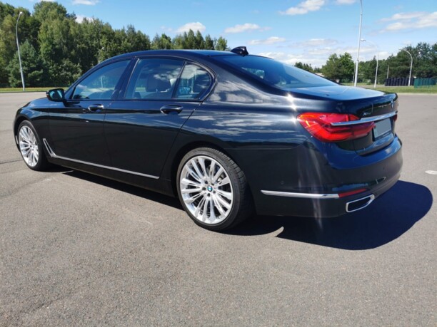 BMW 7 серия G11, 2017 г.