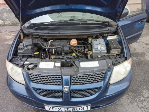 Dodge Grand Caravan IV, 7 мест, 2001 г.
