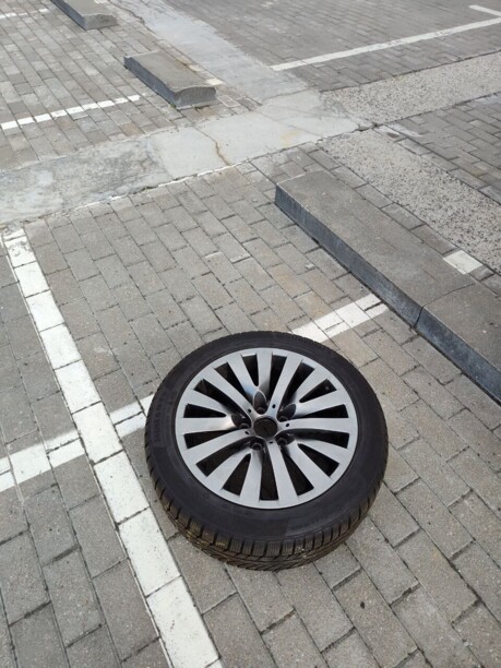 Cromodora wheels 8x18 5x120 4 шт.