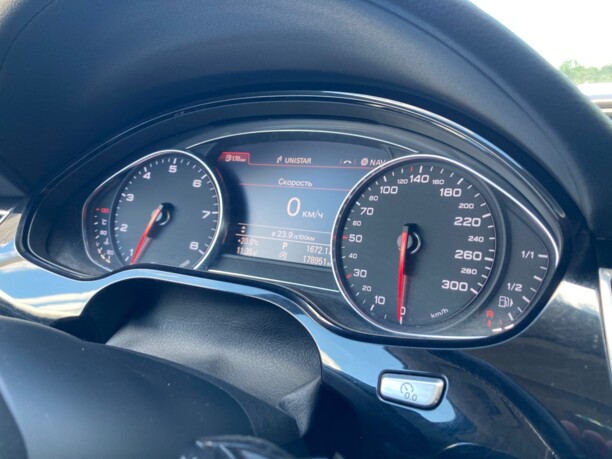 Audi A8 D4, 2012 г.