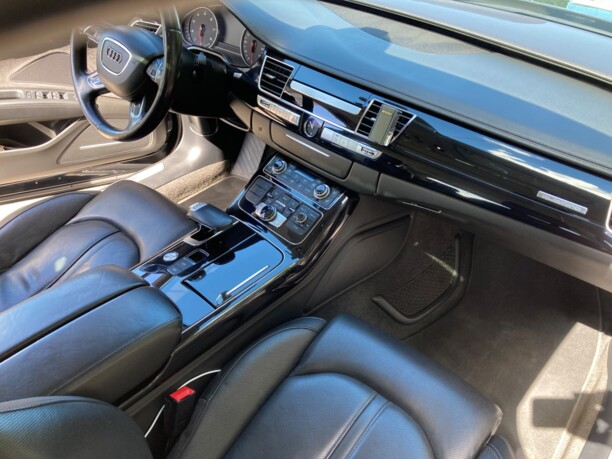 Audi A8 D4, 2012 г.