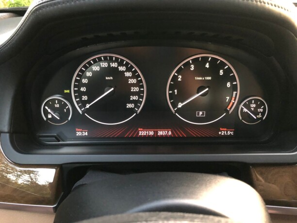 BMW 7 серия F01, F04, 2010 г.