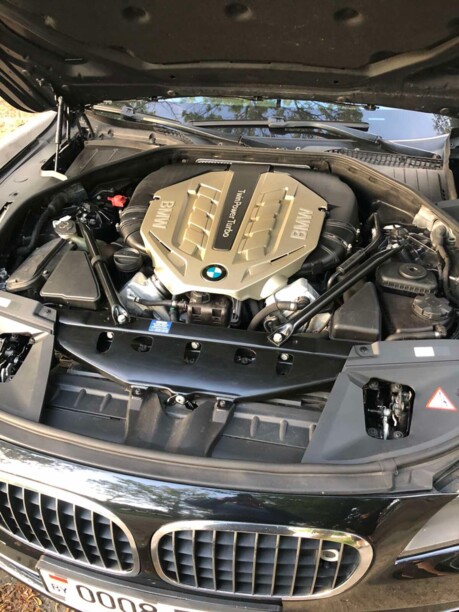 BMW 7 серия F01, F04, 2010 г.