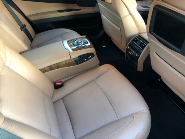 BMW 7 серия F01, F04, 2010 г.