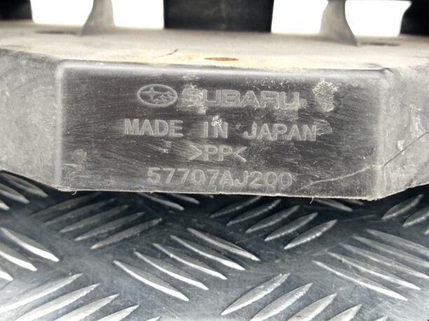 Усилитель переднего бампера для Subaru Legacy V 2009-2013