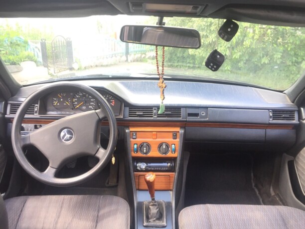 Mercedes-Benz E-Класс W124, S124, C124, A124, 1992 г.