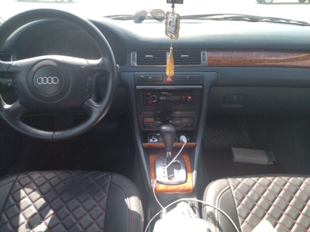 Audi A6 C5, 1998 г.