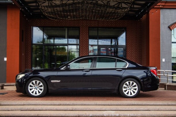 BMW 7 серия F01, F04, 2012 г.