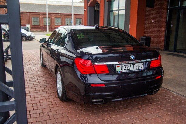 BMW 7 серия F01, F04, 2012 г.