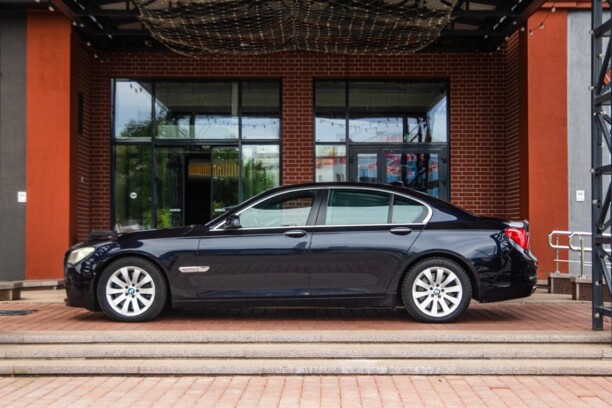 BMW 7 серия F01, F04, 2012 г.