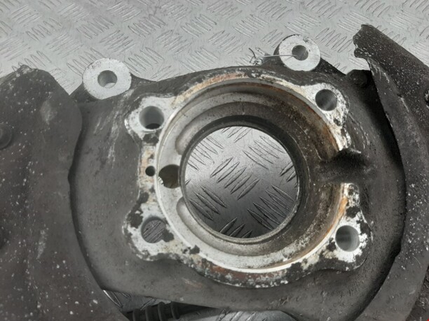 Передняя ступица в сборе для BMW 7 серия F01, F04 2008 - 2015