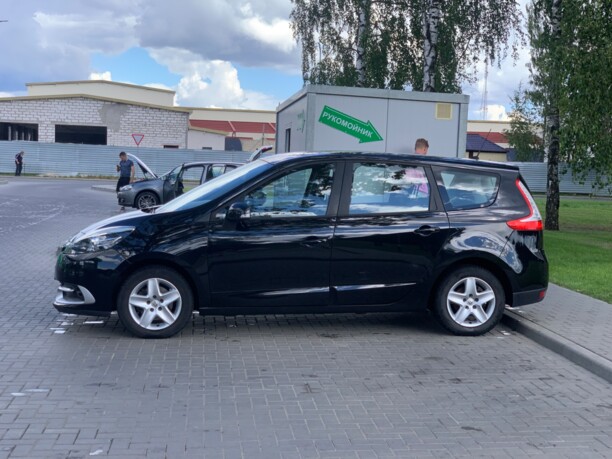 Renault Grand Scenic III · 2-й рестайлинг, 7 мест, 2014 г.
