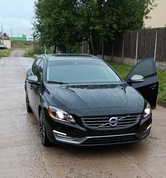 Volvo V60 I · Рестайлинг, 2017 г.