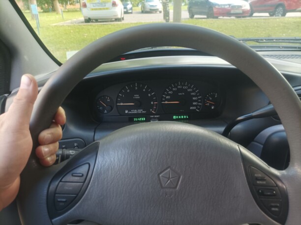 Dodge Caravan III, 7 мест, 2000 г.
