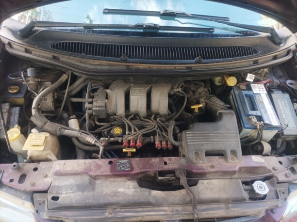 Dodge Caravan III, 7 мест, 2000 г.