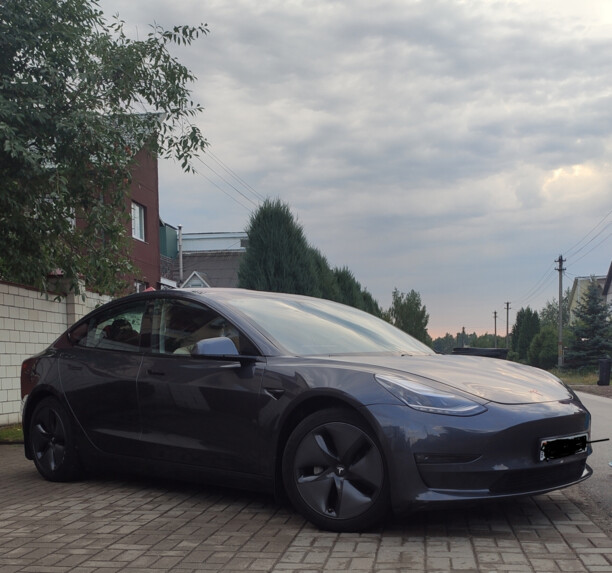 Tesla Model 3, 2018 г.
