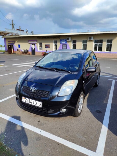 Toyota Yaris II (XP9), 2008 г.