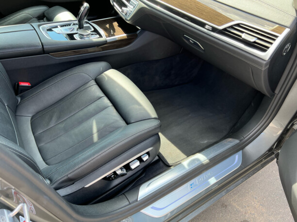 BMW 7 серия G11, 2017 г.