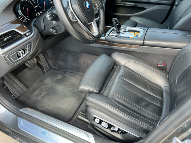 BMW 7 серия G11, 2017 г.