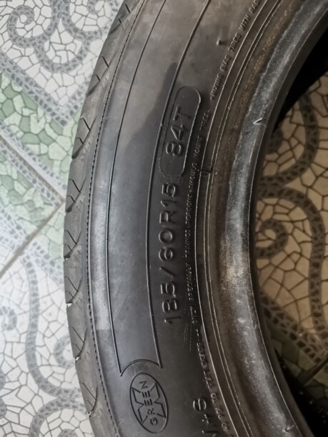 Легковые шины Michelin 185/60 R15 4 шт.