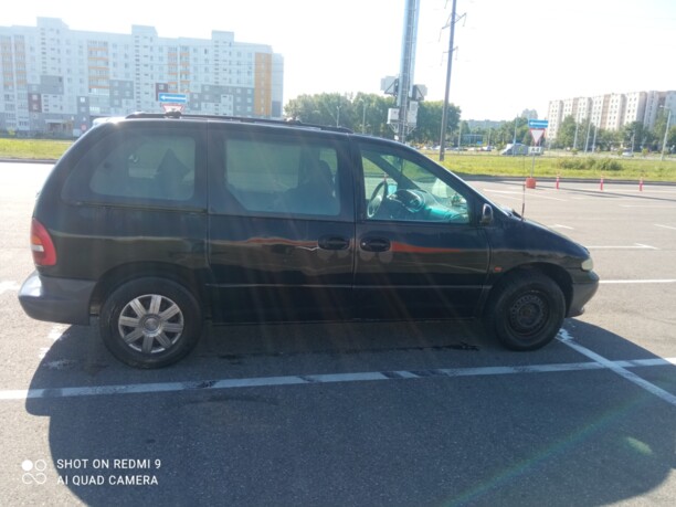 Chrysler Voyager III, 7 мест, 1996 г.