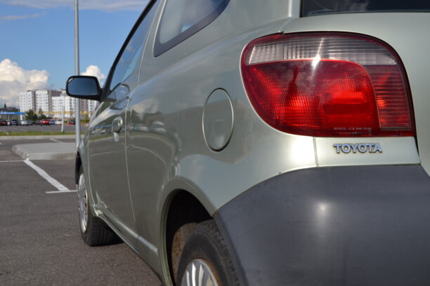 Toyota Yaris I (P1), 2002 г.