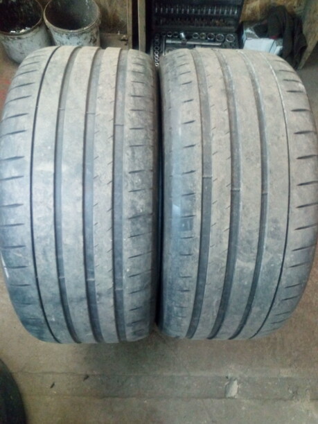 Легковые шины Dunlop N/A 315/35 R20 4 шт.