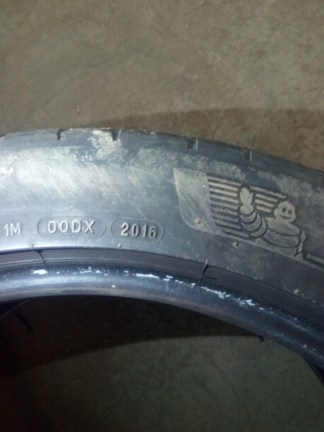 Легковые шины Dunlop N/A 315/35 R20 4 шт.